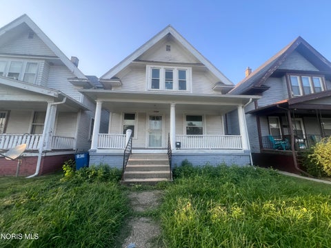 Photo of 1024 Indiana Avenue, Toledo, OH 43607 (MLS # 10012696)