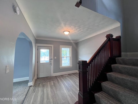 Tiny photo for 1024 Indiana Avenue, Toledo, OH 43607 (MLS # 10012696)