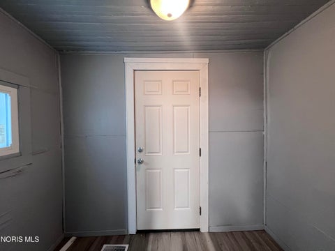Tiny photo for 1024 Indiana Avenue, Toledo, OH 43607 (MLS # 10012696)