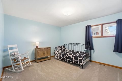 Tiny photo for 631 Winterhaven Drive, Findlay, OH 45840 (MLS # 10005148)