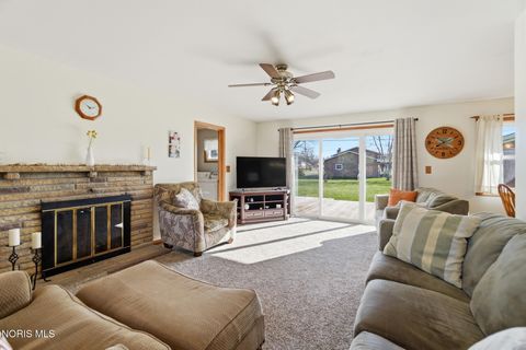 Tiny photo for 631 Winterhaven Drive, Findlay, OH 45840 (MLS # 10005148)