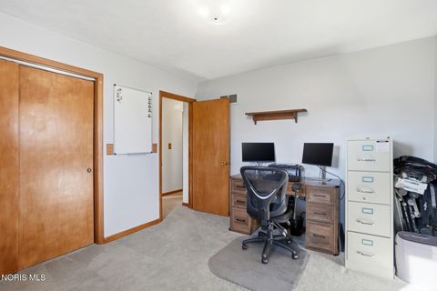 Tiny photo for 631 Winterhaven Drive, Findlay, OH 45840 (MLS # 10005148)