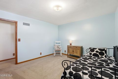 Tiny photo for 631 Winterhaven Drive, Findlay, OH 45840 (MLS # 10005148)