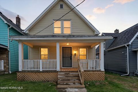 Photo of 1004 Waverly Avenue, Toledo, OH 43607 (MLS # 10001451)