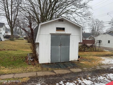 Tiny photo for 935 Jefferson Avenue, Defiance, OH 43512 (MLS # 10002997)