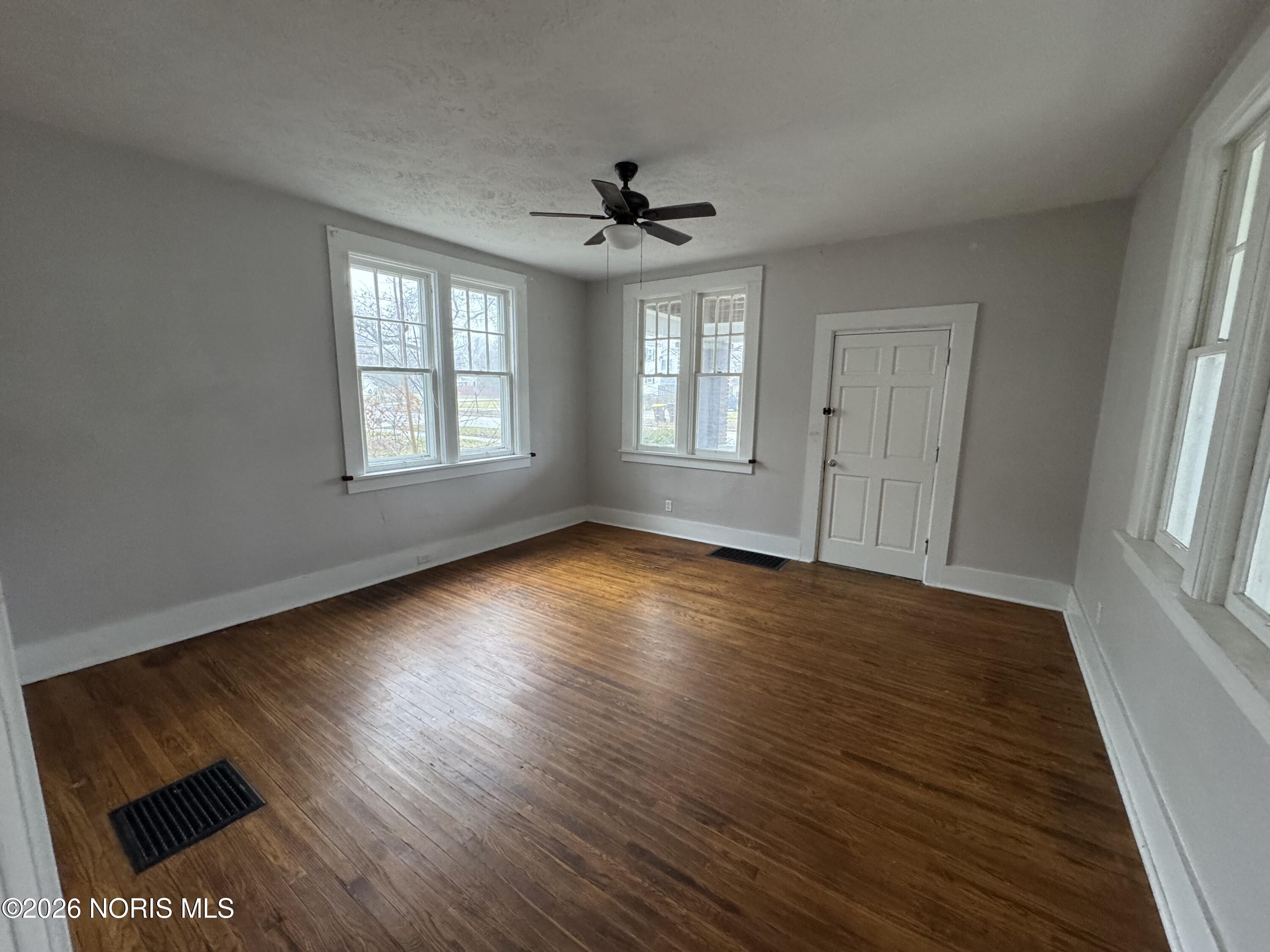 935 Jefferson Avenue