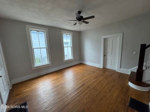 Tiny photo for 935 Jefferson Avenue, Defiance, OH 43512 (MLS # 10002997)