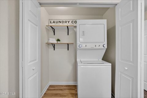 Tiny photo for 5831 Gany Mede Drive, Toledo, OH 43623 (MLS # 10004817)