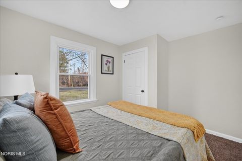 Tiny photo for 5831 Gany Mede Drive, Toledo, OH 43623 (MLS # 10004817)