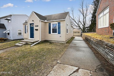 Tiny photo for 5831 Gany Mede Drive, Toledo, OH 43623 (MLS # 10004817)