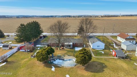 Tiny photo for 20300 Dunbridge Road, Bowling Green, OH 43402 (MLS # 10004263)
