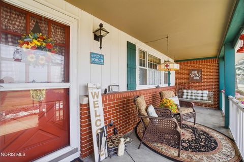 Tiny photo for 20300 Dunbridge Road, Bowling Green, OH 43402 (MLS # 10004263)