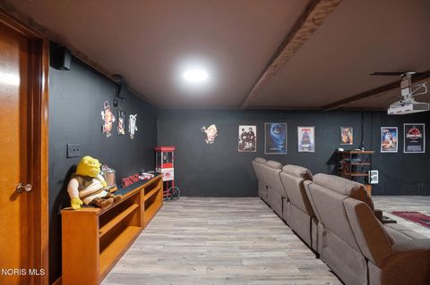 Tiny photo for 20300 Dunbridge Road, Bowling Green, OH 43402 (MLS # 10004263)