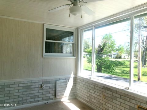 Tiny photo for 742 E 2nd Street, Ottawa, OH 45875 (MLS # 10007376)