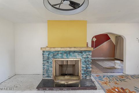 Tiny photo for 516 Geneva Avenue, Toledo, OH 43609 (MLS # 10006787)