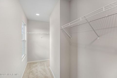 Tiny photo for 445 Oxford Street, Napoleon, OH 43545 (MLS # 10002618)