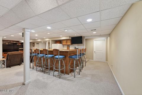 Tiny photo for 5742 Maple Creek Boulevard, Sylvania, OH 43560 (MLS # 10005668)