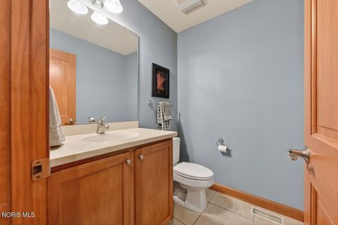 Tiny photo for 5742 Maple Creek Boulevard, Sylvania, OH 43560 (MLS # 10005668)