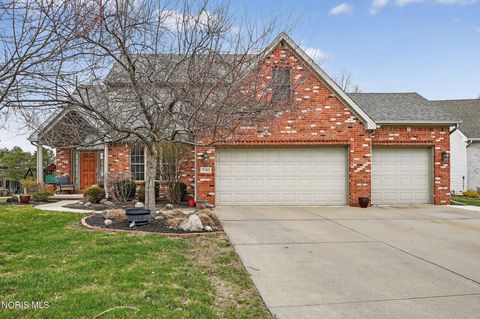 Photo of 5742 Maple Creek Boulevard, Sylvania, OH 43560 (MLS # 10005668)