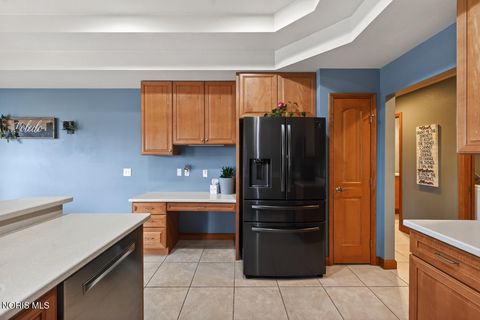 Tiny photo for 5742 Maple Creek Boulevard, Sylvania, OH 43560 (MLS # 10005668)