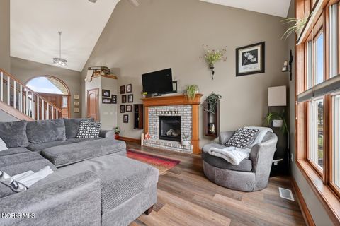 Tiny photo for 5742 Maple Creek Boulevard, Sylvania, OH 43560 (MLS # 10005668)