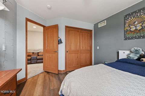 Tiny photo for 5742 Maple Creek Boulevard, Sylvania, OH 43560 (MLS # 10005668)