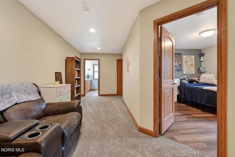 Tiny photo for 5742 Maple Creek Boulevard, Sylvania, OH 43560 (MLS # 10005668)