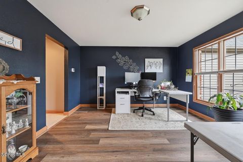 Tiny photo for 5742 Maple Creek Boulevard, Sylvania, OH 43560 (MLS # 10005668)