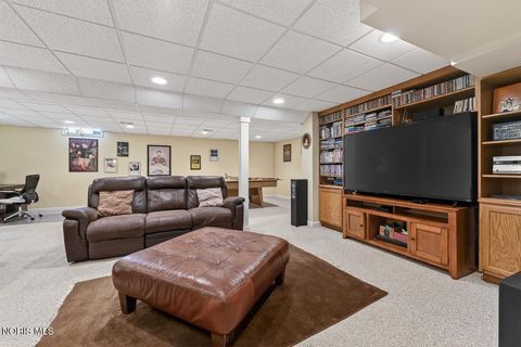 Tiny photo for 5742 Maple Creek Boulevard, Sylvania, OH 43560 (MLS # 10005668)