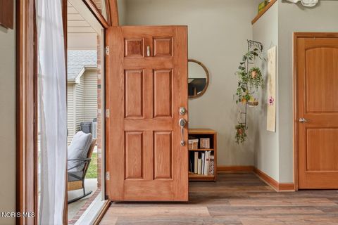 Tiny photo for 5742 Maple Creek Boulevard, Sylvania, OH 43560 (MLS # 10005668)