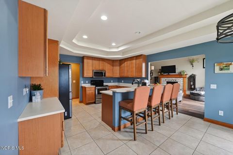 Tiny photo for 5742 Maple Creek Boulevard, Sylvania, OH 43560 (MLS # 10005668)