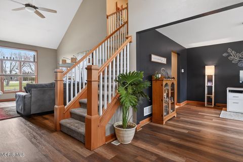 Tiny photo for 5742 Maple Creek Boulevard, Sylvania, OH 43560 (MLS # 10005668)