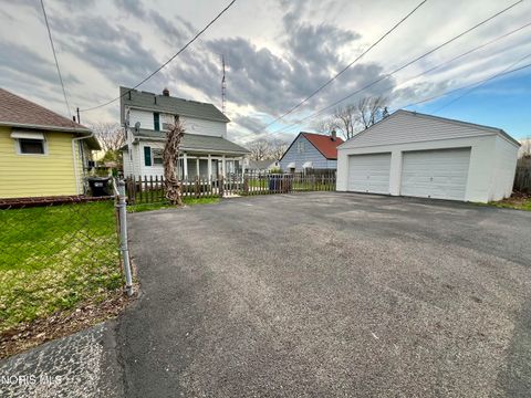 Tiny photo for 545 Woodsdale Avenue, Toledo, OH 43609 (MLS # 10006387)