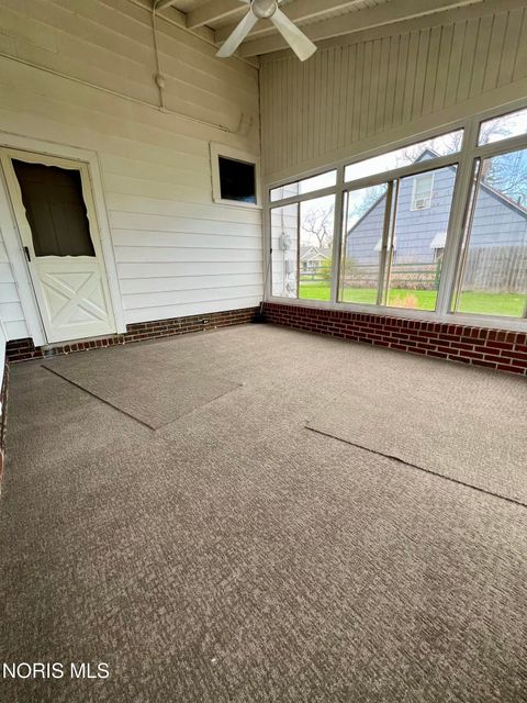 Tiny photo for 545 Woodsdale Avenue, Toledo, OH 43609 (MLS # 10006387)