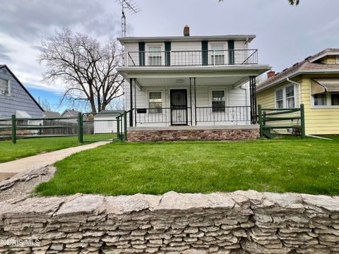 Tiny photo for 545 Woodsdale Avenue, Toledo, OH 43609 (MLS # 10006387)