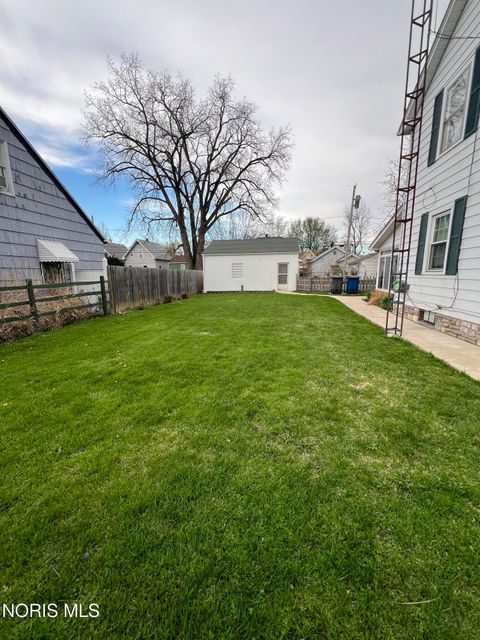 Tiny photo for 545 Woodsdale Avenue, Toledo, OH 43609 (MLS # 10006387)