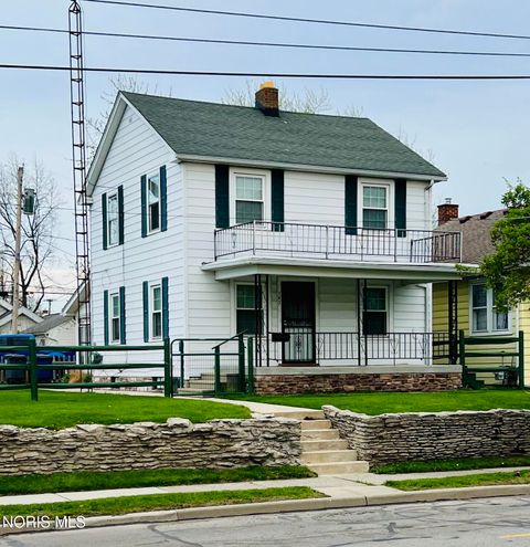 Photo of 545 Woodsdale Avenue, Toledo, OH 43609 (MLS # 10006387)