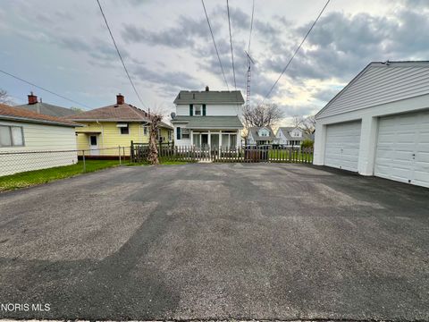 Tiny photo for 545 Woodsdale Avenue, Toledo, OH 43609 (MLS # 10006387)