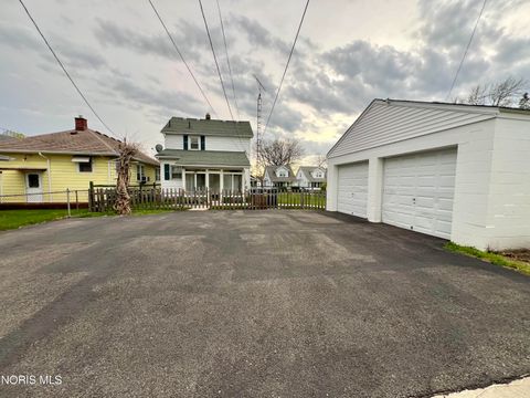Tiny photo for 545 Woodsdale Avenue, Toledo, OH 43609 (MLS # 10006387)