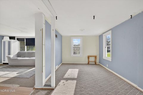 Tiny photo for 29443 Harriet Street, Millbury, OH 43447 (MLS # 10006762)