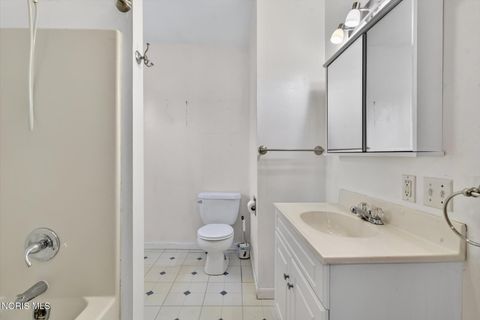 Tiny photo for 29443 Harriet Street, Millbury, OH 43447 (MLS # 10006762)