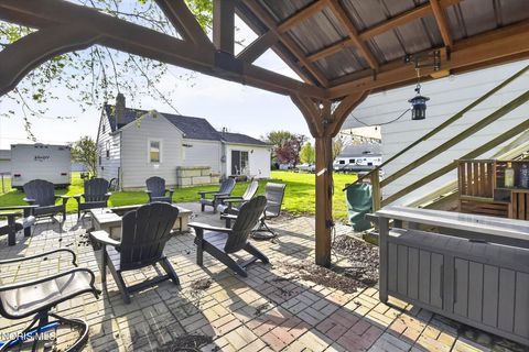 Tiny photo for 29443 Harriet Street, Millbury, OH 43447 (MLS # 10006762)