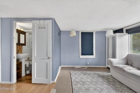 Tiny photo for 29443 Harriet Street, Millbury, OH 43447 (MLS # 10006762)