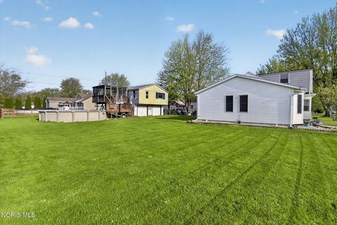 Tiny photo for 29443 Harriet Street, Millbury, OH 43447 (MLS # 10006762)