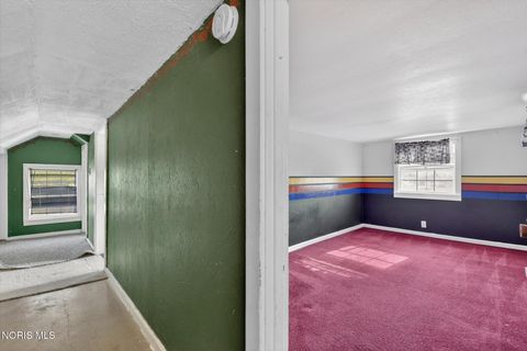 Tiny photo for 29443 Harriet Street, Millbury, OH 43447 (MLS # 10006762)