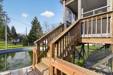 Tiny photo for 29443 Harriet Street, Millbury, OH 43447 (MLS # 10006762)