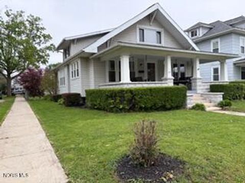 Photo of 491 E Perry Street, Tiffin, OH 44883 (MLS # 10007183)