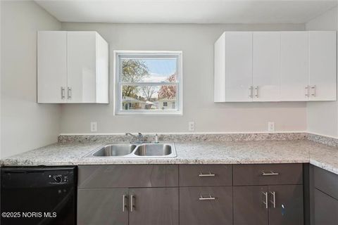 Tiny photo for 3624 Terrace Drive, Toledo, OH 43611 (MLS # 10002503)