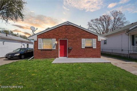 Tiny photo for 3624 Terrace Drive, Toledo, OH 43611 (MLS # 10002503)