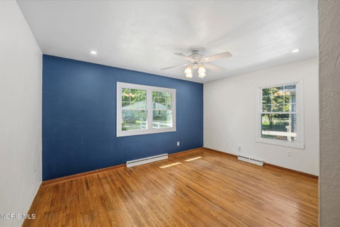 Tiny photo for 1924 Brancaster Road, Toledo, OH 43615 (MLS # 10013062)